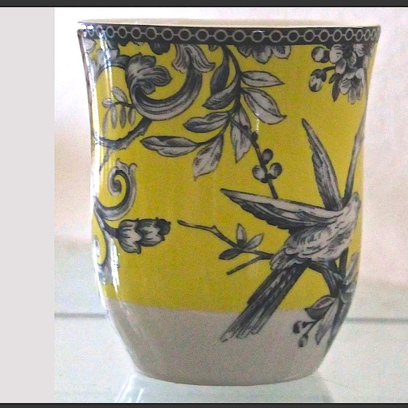 222 FIFTH ADELAIDE YELLOW MUG CUP PORCELAIN - Picture 2 of 5
